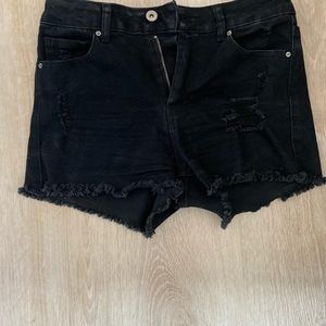 Black demon distressed shorts